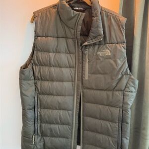 The North Face Men's Olive Puffer Vest